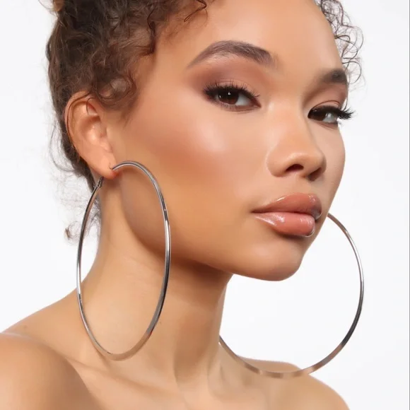 Favorite Pair Hoop Earrings - Picture 1 of 3